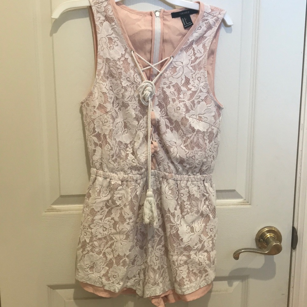 Forever21 Lace Pink Sleeveless Romper